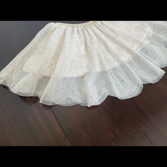 Zara scallop edge tulle skirt, size 18-24mo - Picture 3 of 5